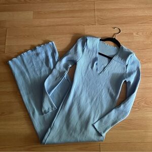 Baby Blue Ribbed V-Neck Long Sleeve Long Dress Medium